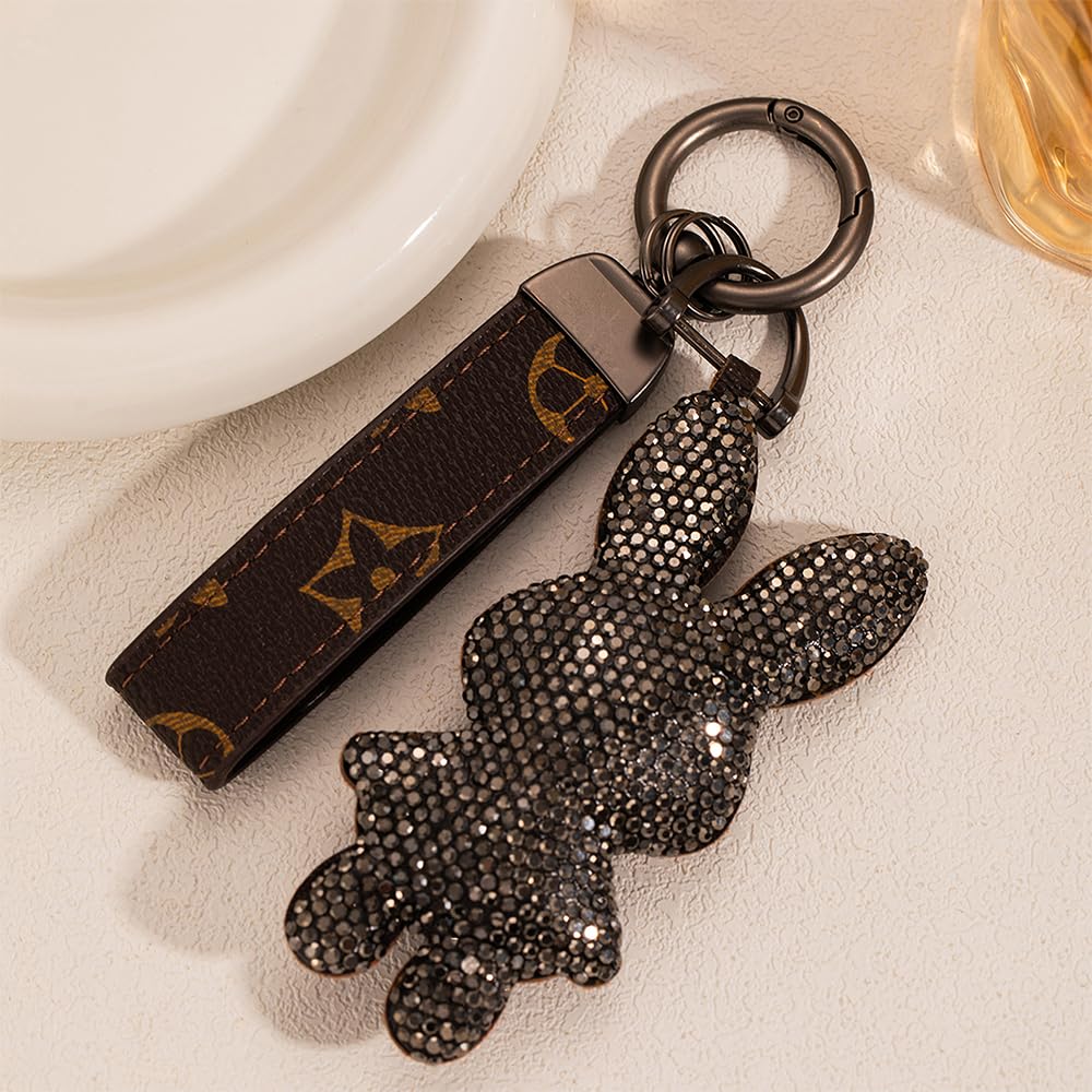 Jekvil Handmade Leather Keychain with Rhinestones