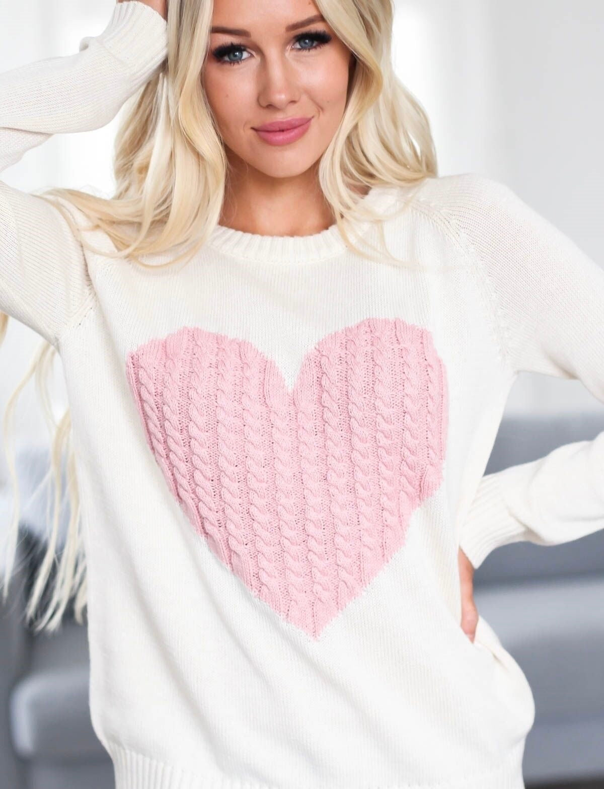 Love Heart Jacquard Round Neck Pullover Sweater (more colors)