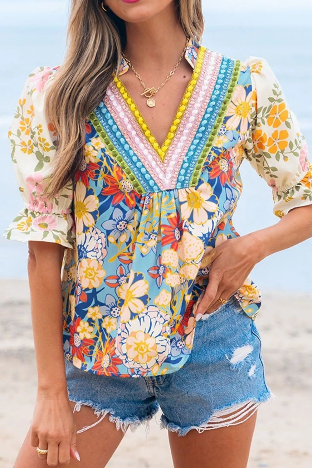 Floral Boho Crochet V-Neck Short Sleeve Blouse